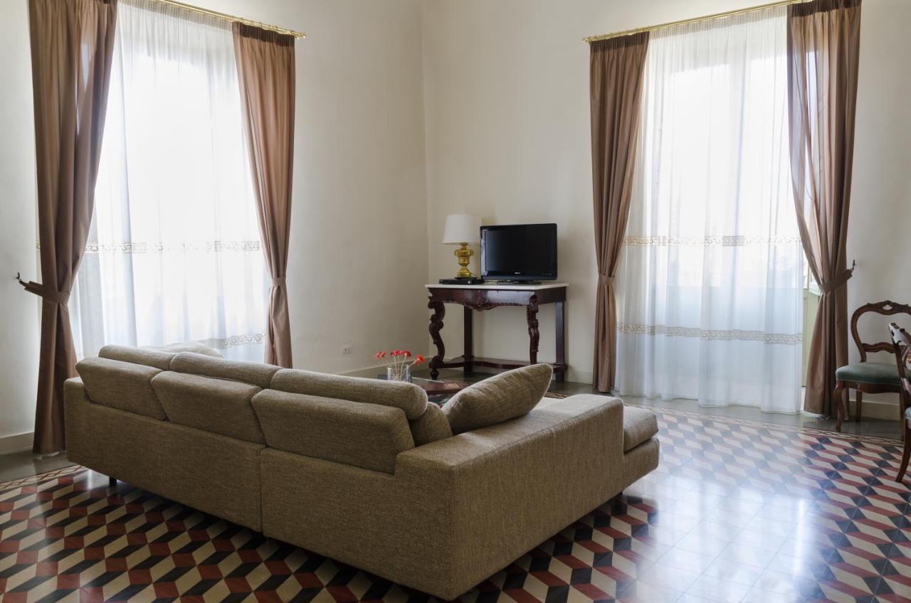 Don Giovanni Charme Apartment Катанія Екстер'єр фото